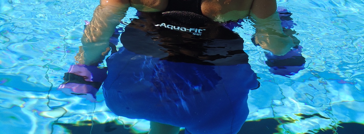 aquafit aquagym aquafitness sport cours groupe musique natation bien être santé eau profonde gilet natation perte de poids chéserex bassins vaud genève